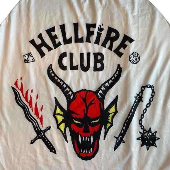 Netflix Stranger Things T-Shirt Unisex White Hellfire Club Polyester Baseball - Picture 2 of 8